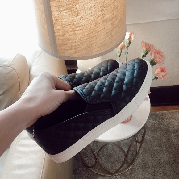 Steve Madden Shoes - Steve Madden Sneakers